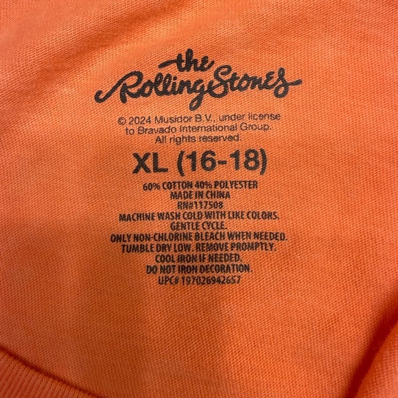 Rolling Stones Logo Tee - Picture 5 of 5